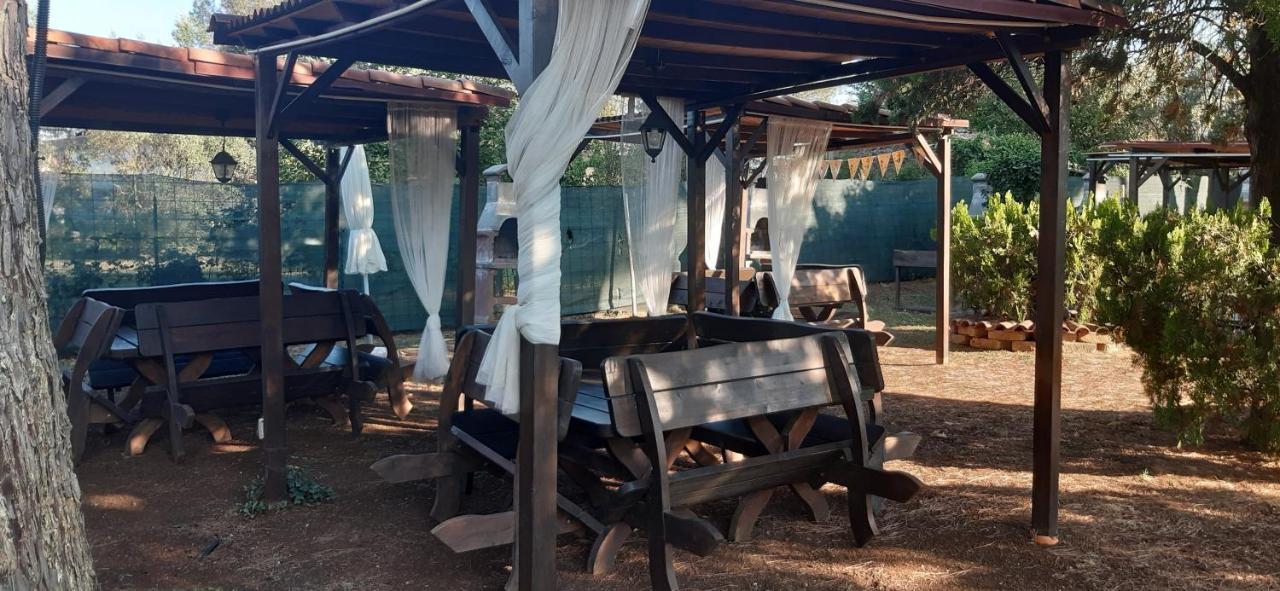 Villa Paradise Resort Gallicano nel Lazio Exteriör bild