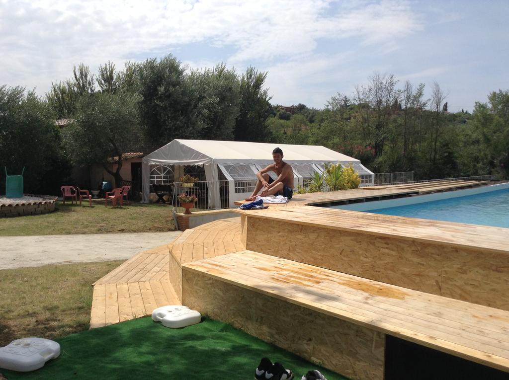 Villa Paradise Resort Gallicano nel Lazio Exteriör bild