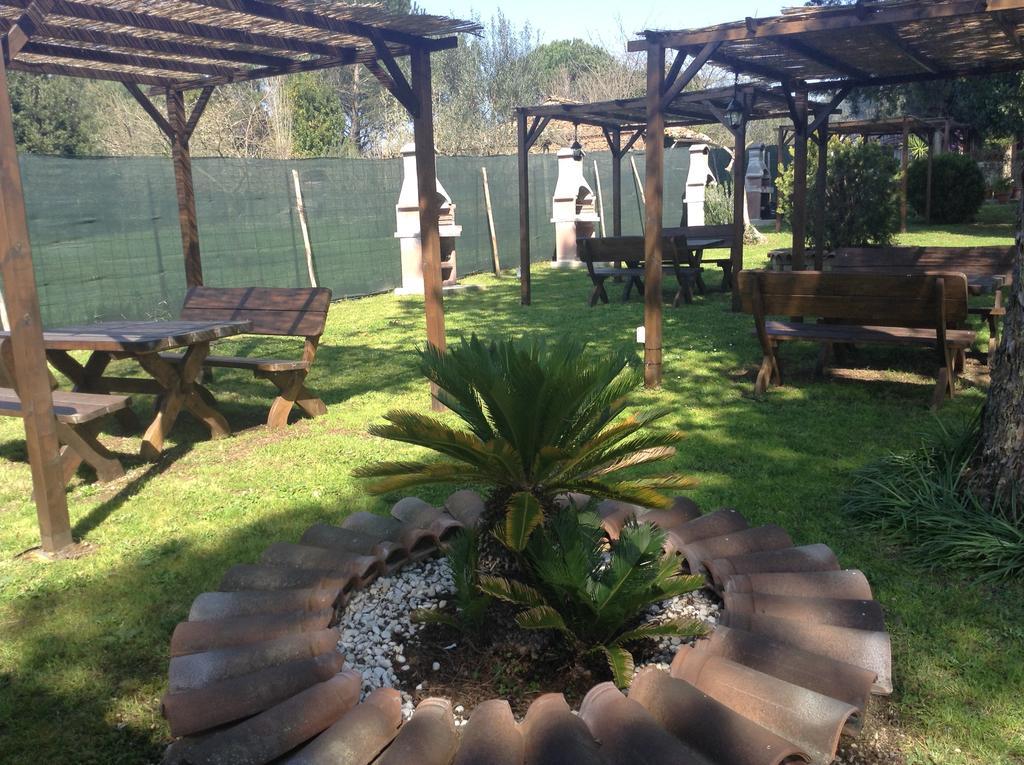 Villa Paradise Resort Gallicano nel Lazio Exteriör bild